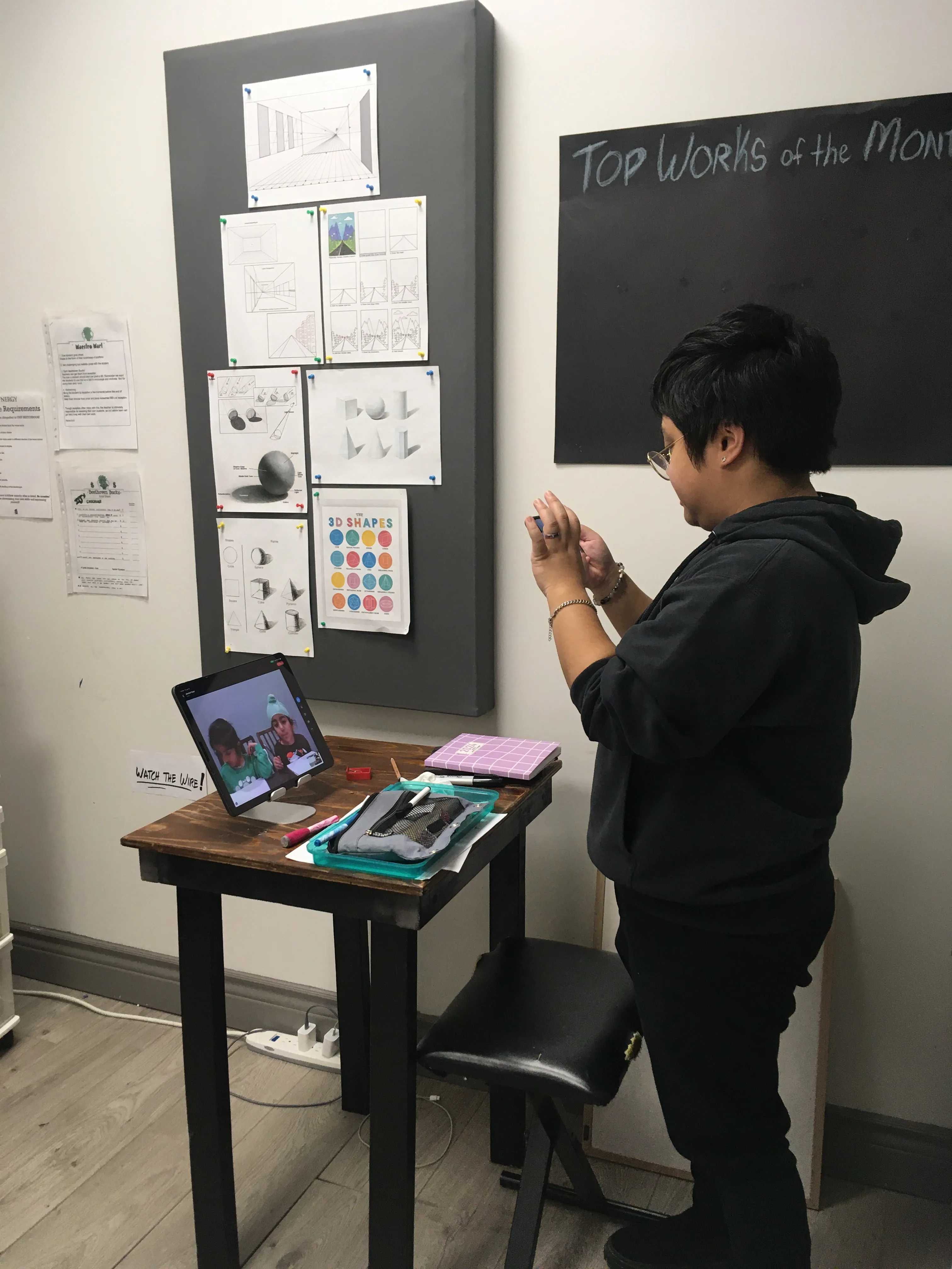 Online art lessons at Synergy Music Academy in Brampton