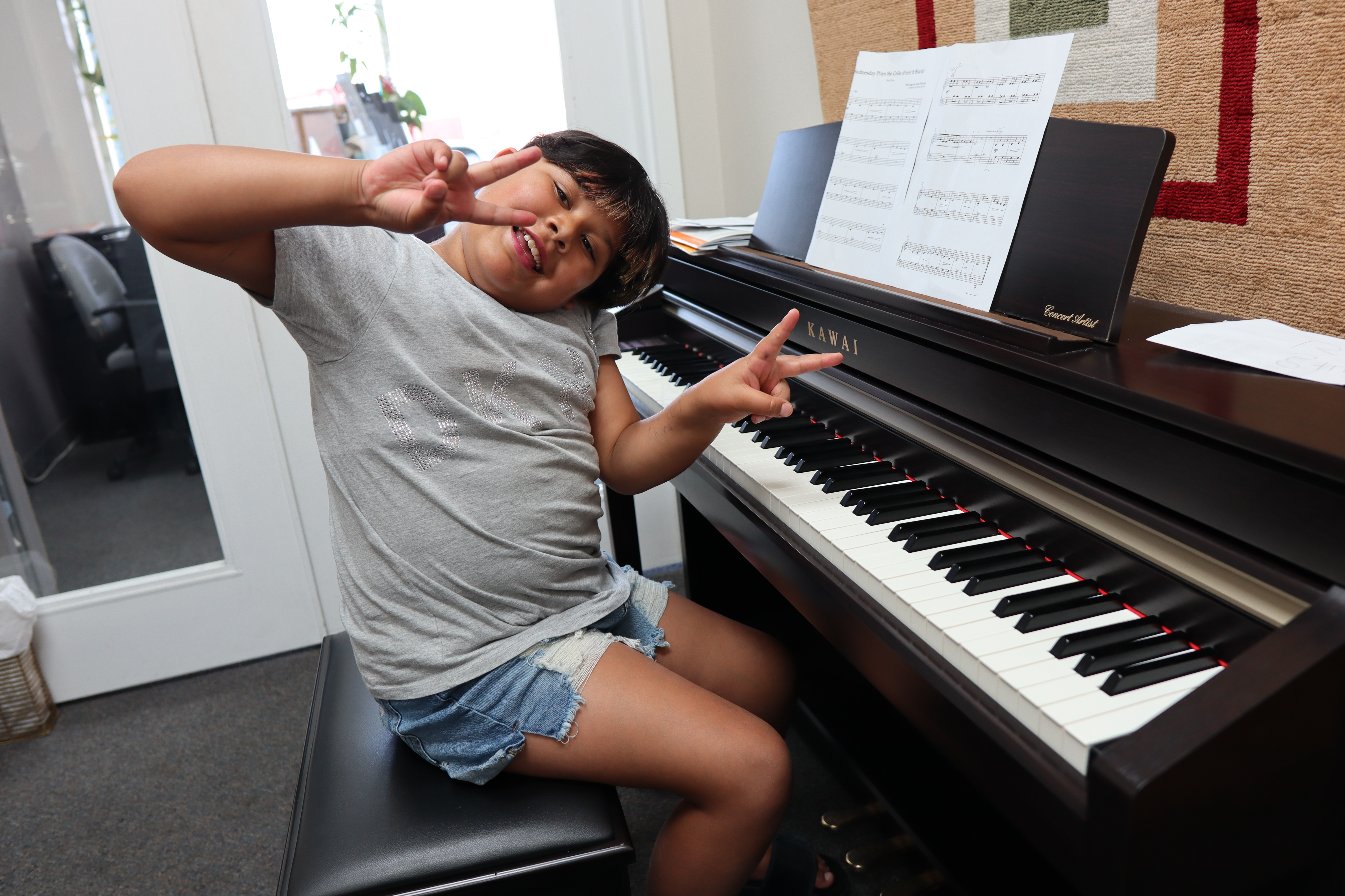 Kids piano lessons at SYNERGY