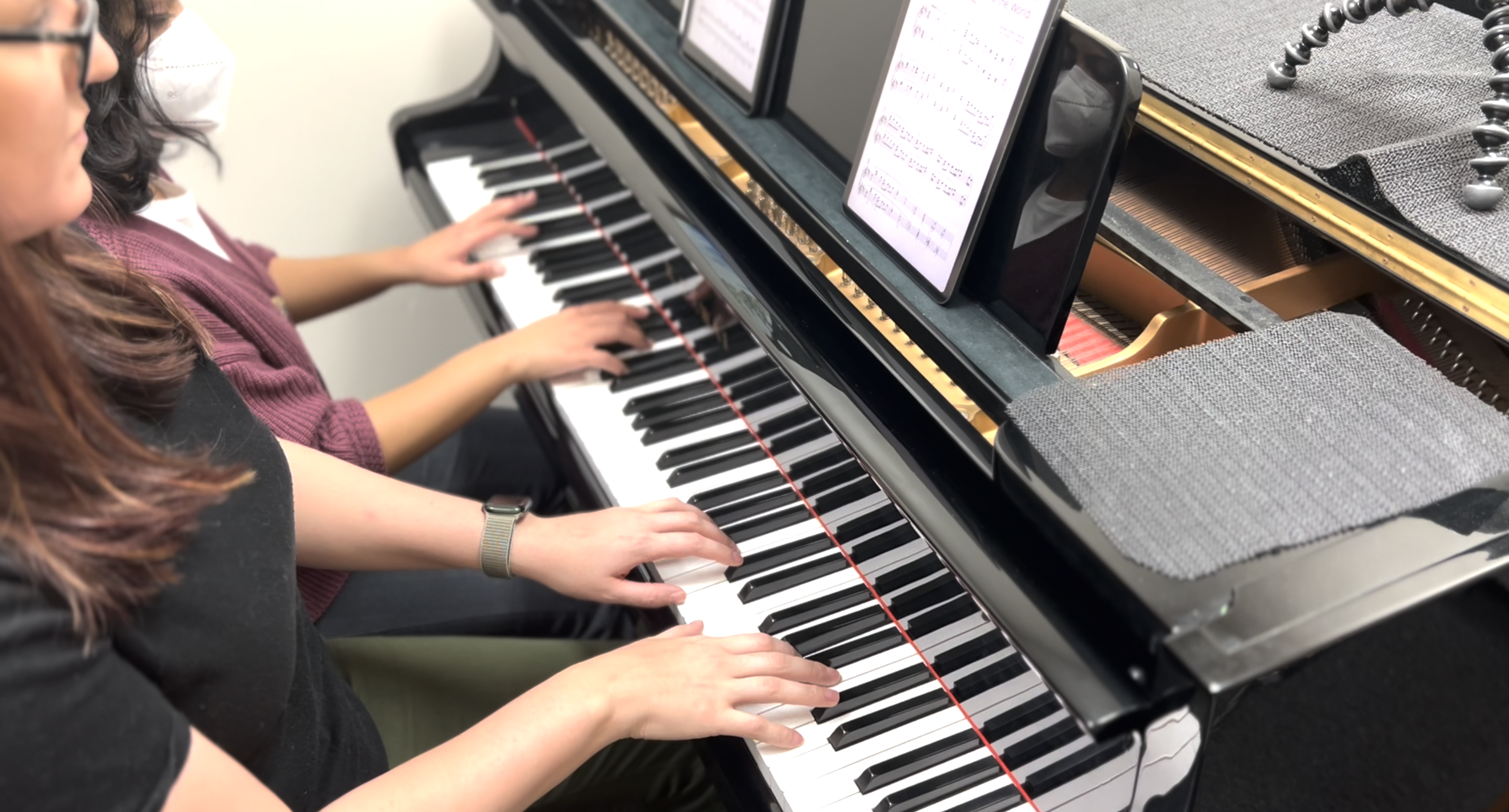 Teacher and student piano lesson at SYNERGY Performing Arts in Brampton