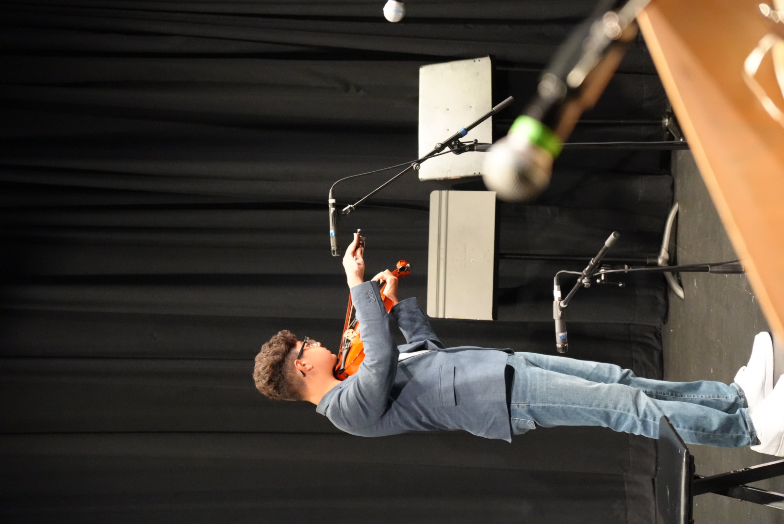 Teen and adult violin lessons at SYNERGY